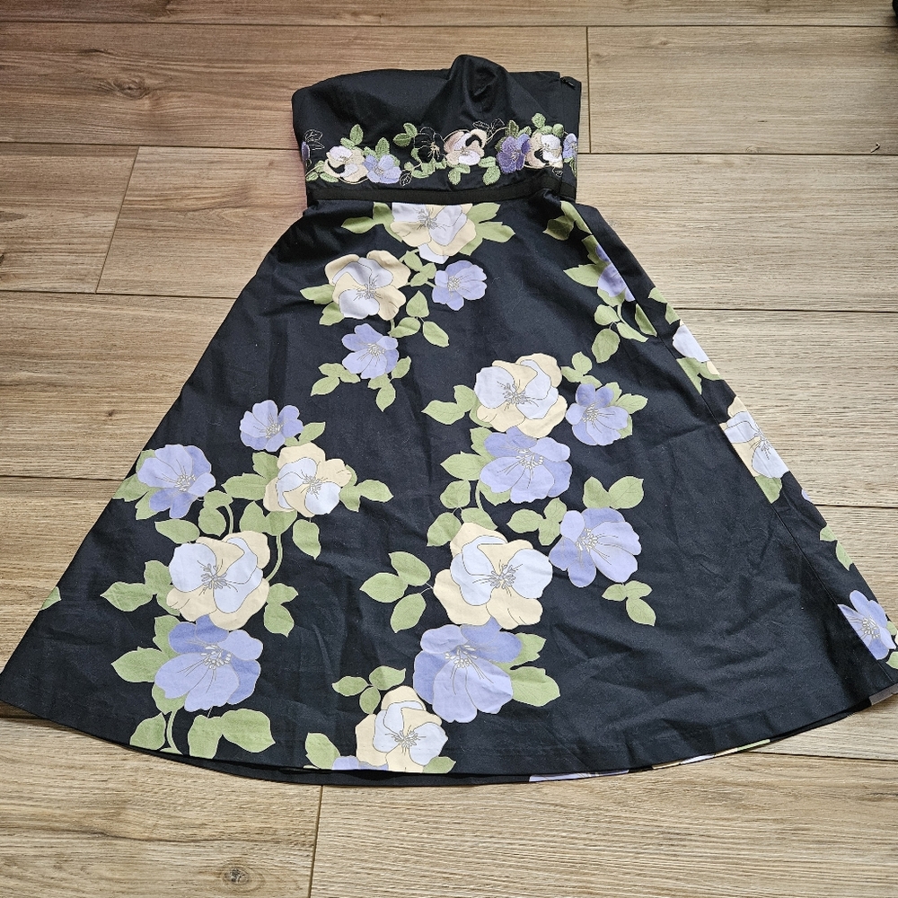 Ann Taylor Loft Floral Embroidered Strapless Dress Size 0